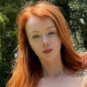 Weejulietots Nude Onlyfans Strip Leaked Porn Video.